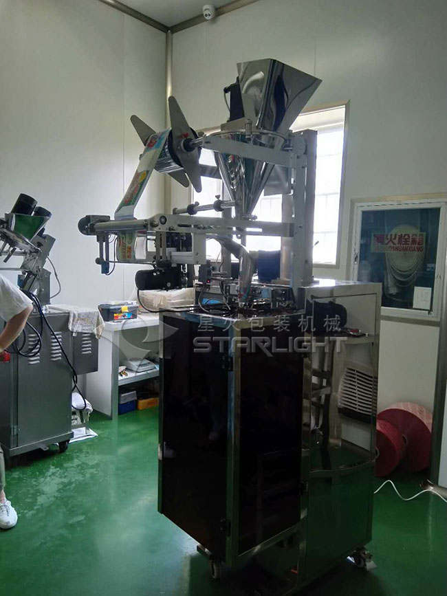 ���̷��ԄӰ��b�C���Cչʾ 