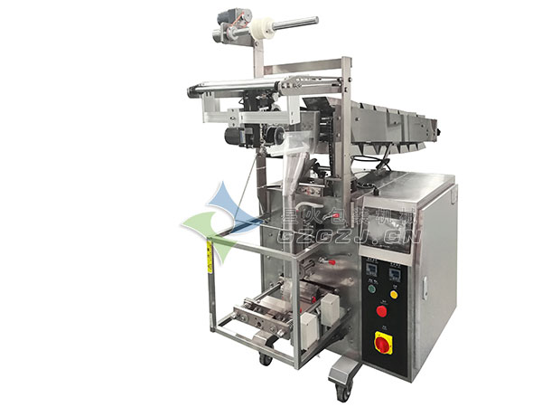 多功能膨化食品立式包裝機大圖展示